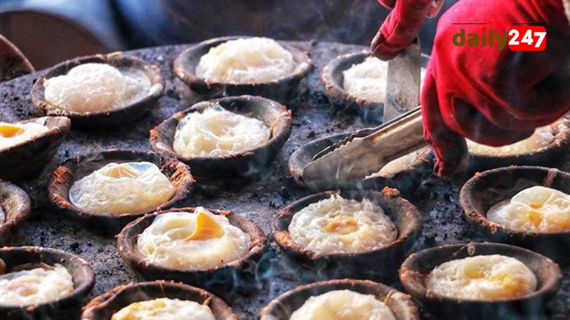 Đặc sản Đà Lạt - Cách làm Bánh Căn thơm ngon vị hải sản bạn không nên bỏ lỡ